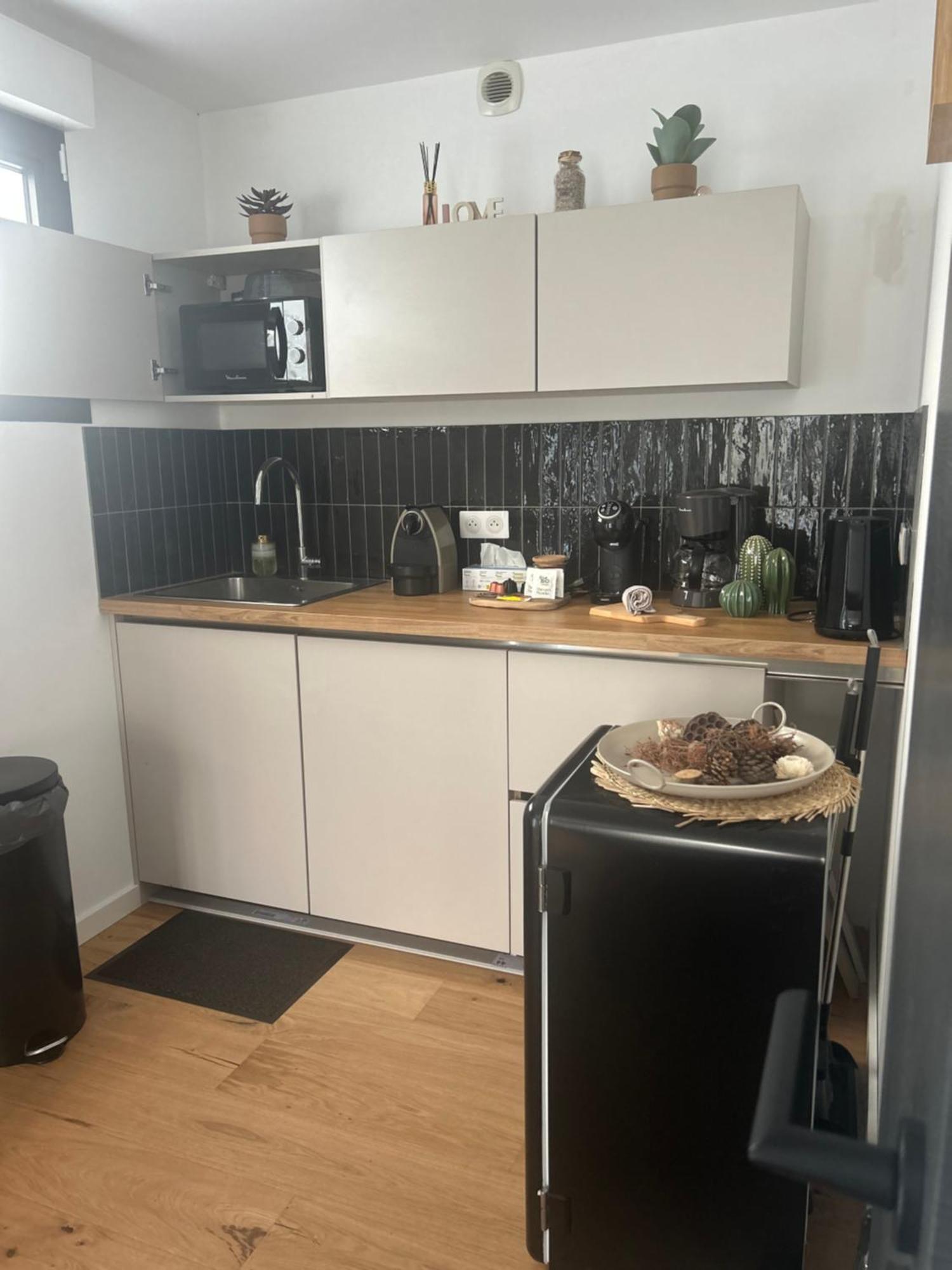 אמנוויל Studio Prestige Avec Terrasse Le Chene Dore Au Coeur Du Centre Touristique Cite Des Loisirs 200 M Du Galaxie,Face Au Snowworld Parking Gratuit Privatif מראה חיצוני תמונה